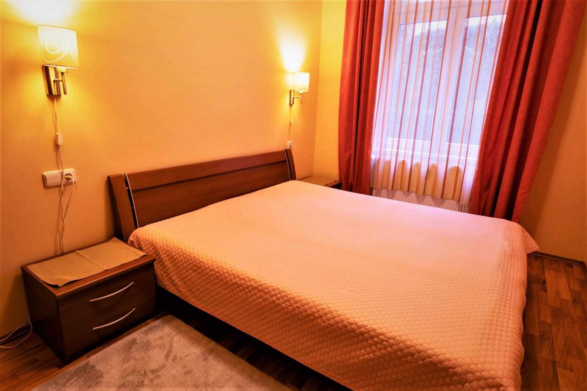 Apartmany U Tri Jehnatek Karlovy Vary Kültér fotó